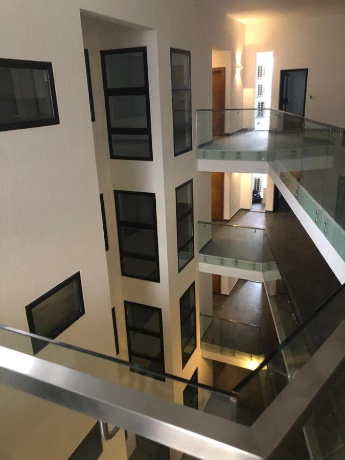 Luxury Labone Edge 2-Bedroom Apartment In Accra - Fivehills Homes Экстерьер фото