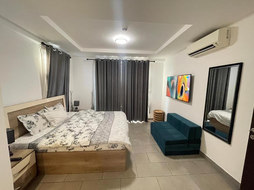 Luxury Labone Edge 2-Bedroom Apartment In Accra - Fivehills Homes Экстерьер фото